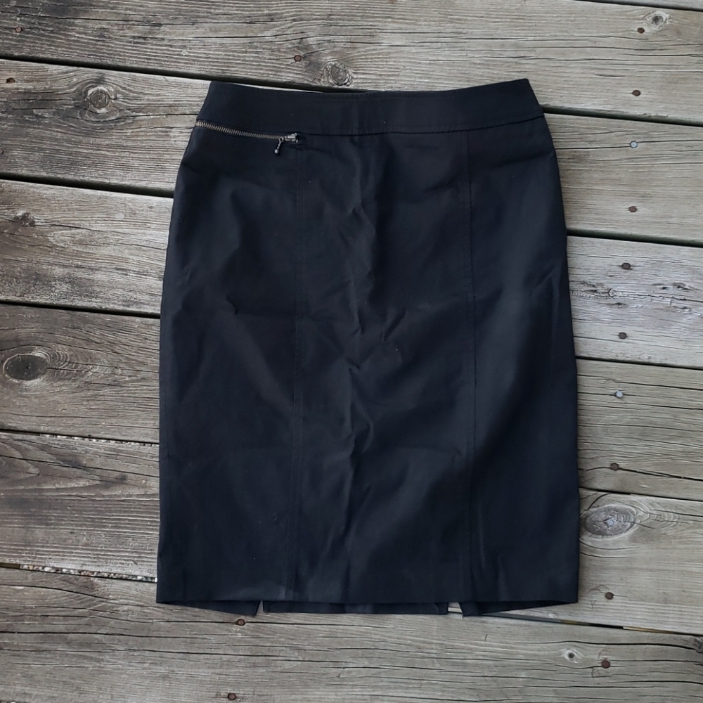 Double slit black pencil skirt